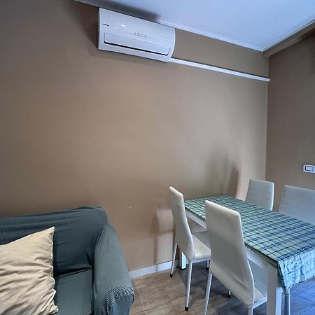 Appartamento Con Terrazzo Privato E Netflix Cagliari Exterior foto
