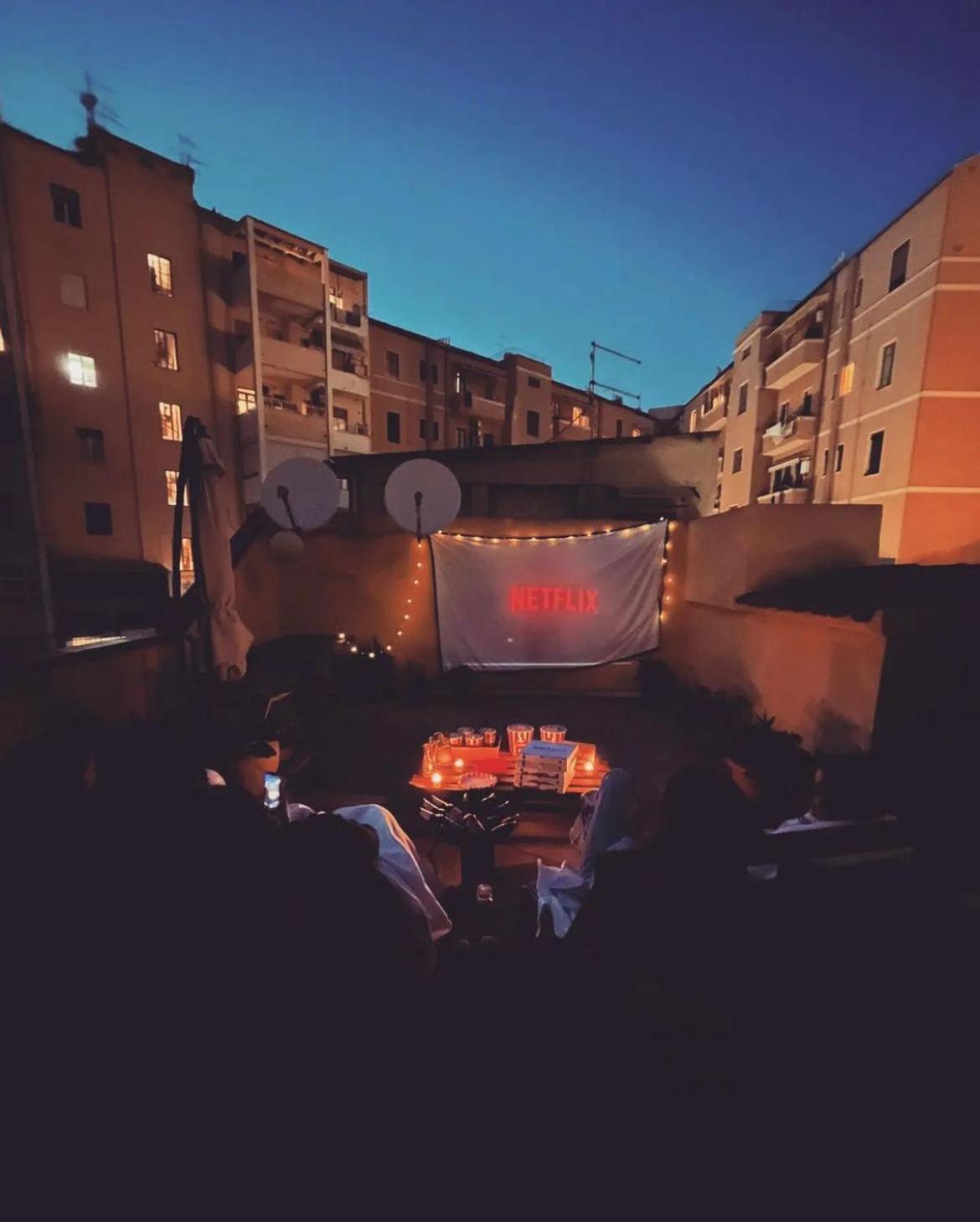 Appartamento Con Terrazzo Privato E Netflix Cagliari Exterior foto