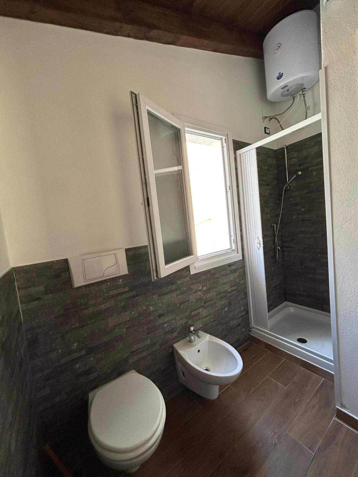 Appartamento Con Terrazzo Privato E Netflix Cagliari Exterior foto
