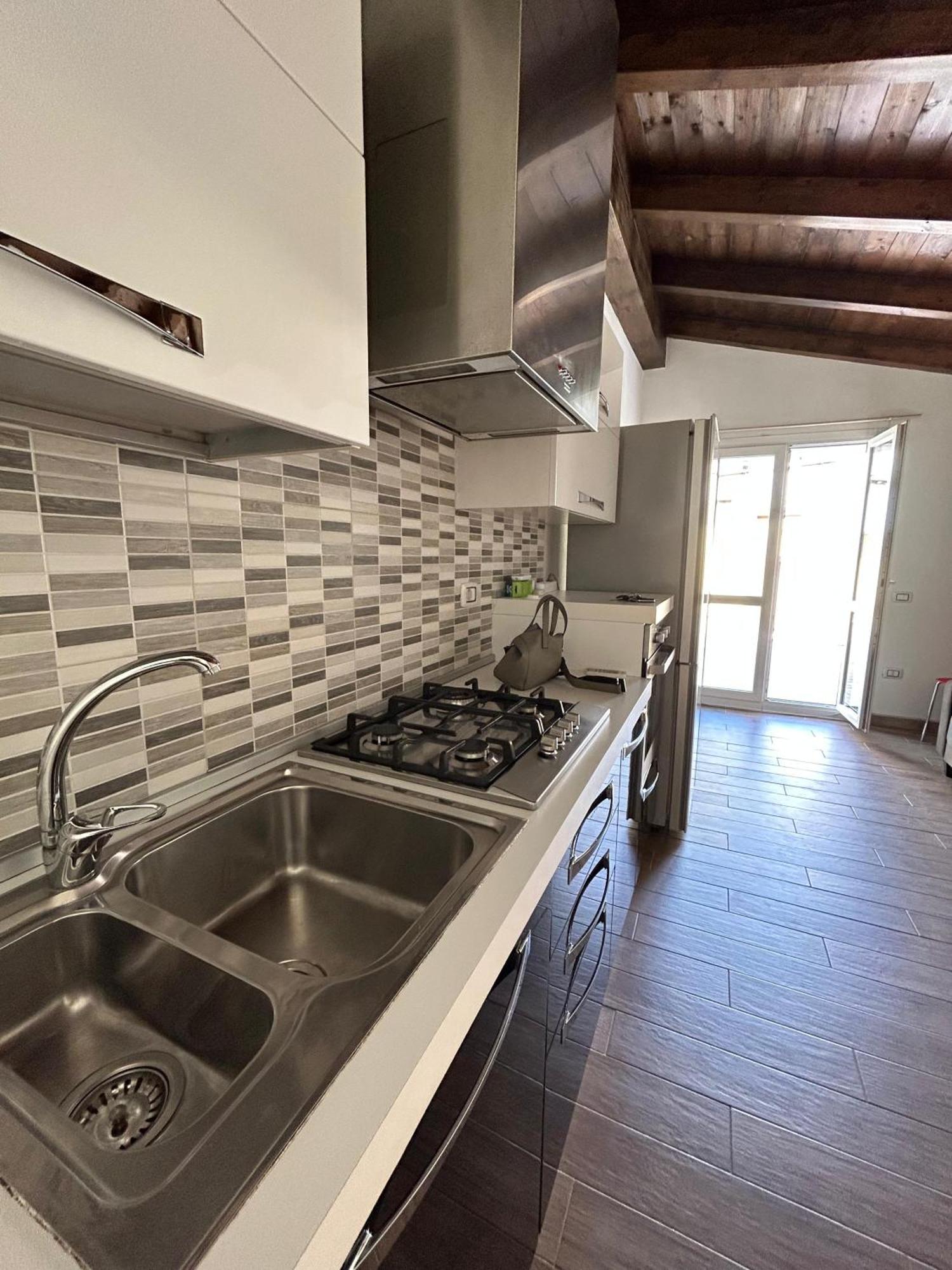 Appartamento Con Terrazzo Privato E Netflix Cagliari Exterior foto